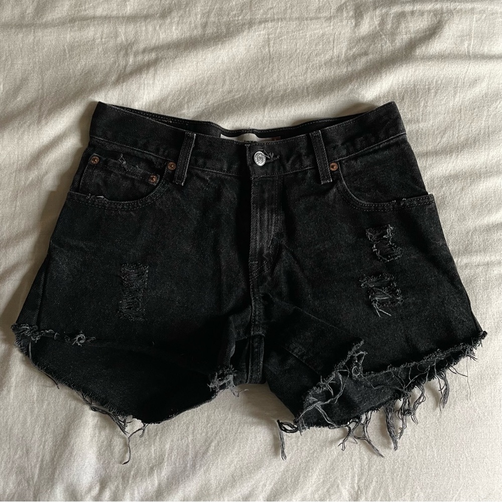 Custom-Fit Levi Shorts NWOT.